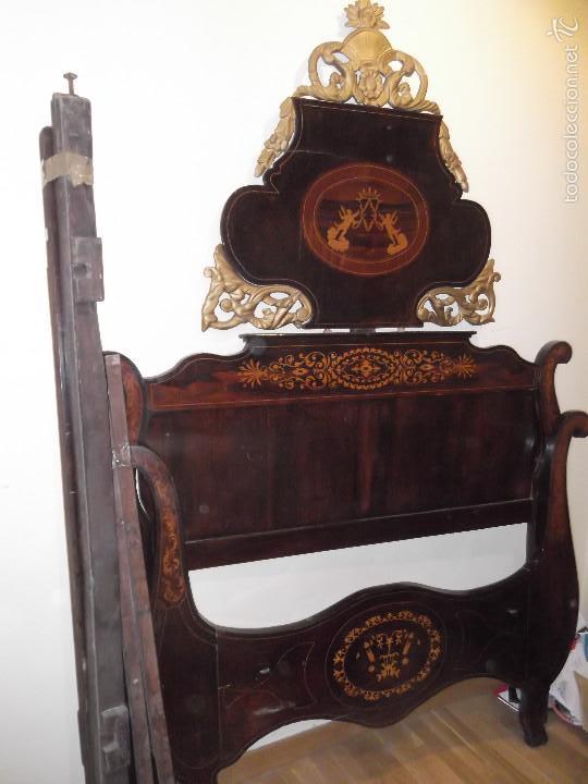 Antig&uuml;edades: Cama caoba siglo XIX - Foto 1