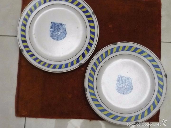 Antig&uuml;edades: Pareja de platos de cer&aacute;mica de la Moncloa - Foto 3