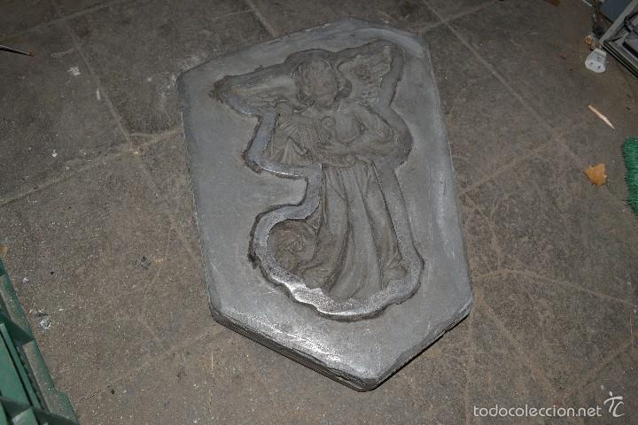 Antig&uuml;edades: MOLDE CON FORMA DE ANGEL - Foto 3