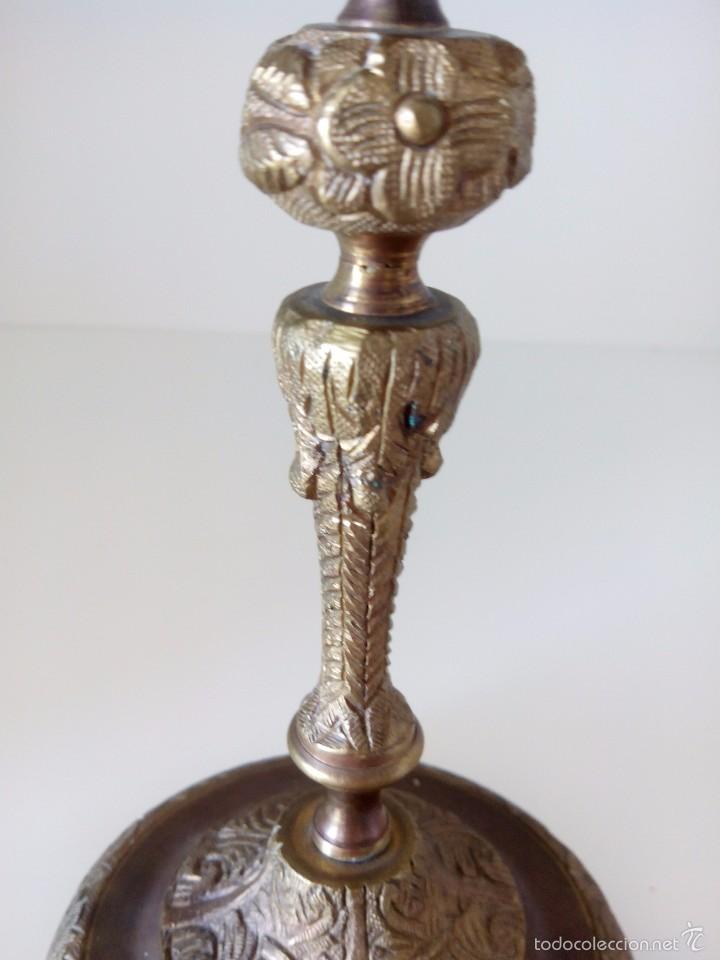 Antig&uuml;edades: candelabro bronce alem&aacute;n tallado - Foto 2