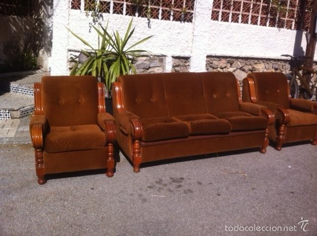 Antig&uuml;edades: CONJUNTO DE SOF&Aacute;S ANTIGUOS TRESILLO - Foto 1