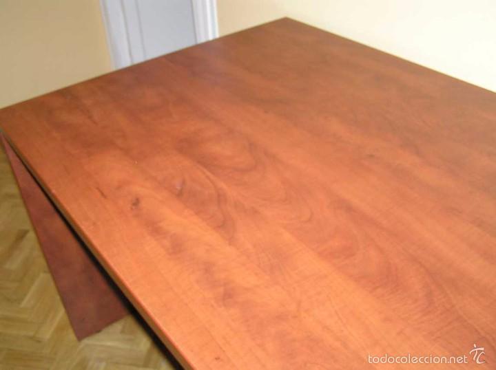 Antig&uuml;edades: MESA DE DESPACHO DE MADERA - Foto 4