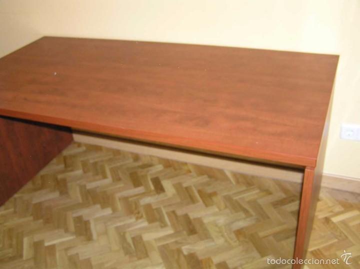 Antig&uuml;edades: MESA DE DESPACHO DE MADERA - Foto 15