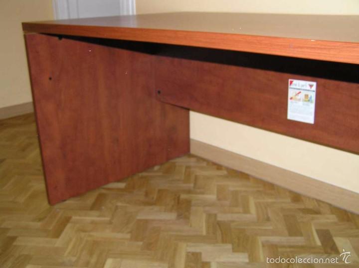 Antig&uuml;edades: MESA DE DESPACHO DE MADERA - Foto 18