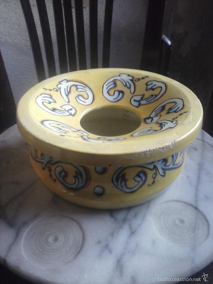 Antig&uuml;edades: ESCUPIDERA MODERNISTA . - Foto 1