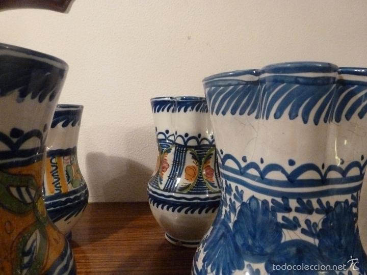 Antig&uuml;edades: juego de seis jarras de manises - Foto 2