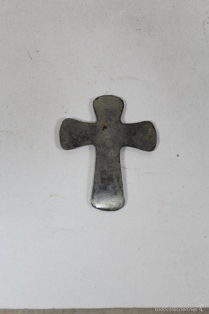 Antig&uuml;edades: CRUZ EN METAL - Foto 2