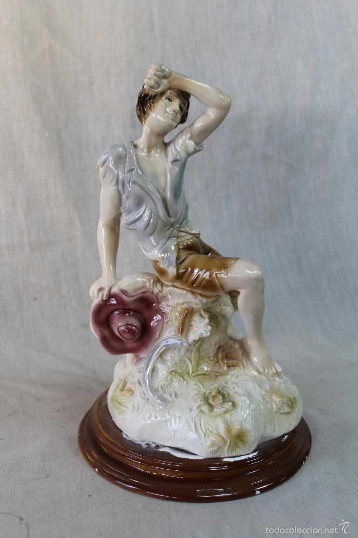 Antig&uuml;edades: FIGURA EN PORCELANA - Foto 1