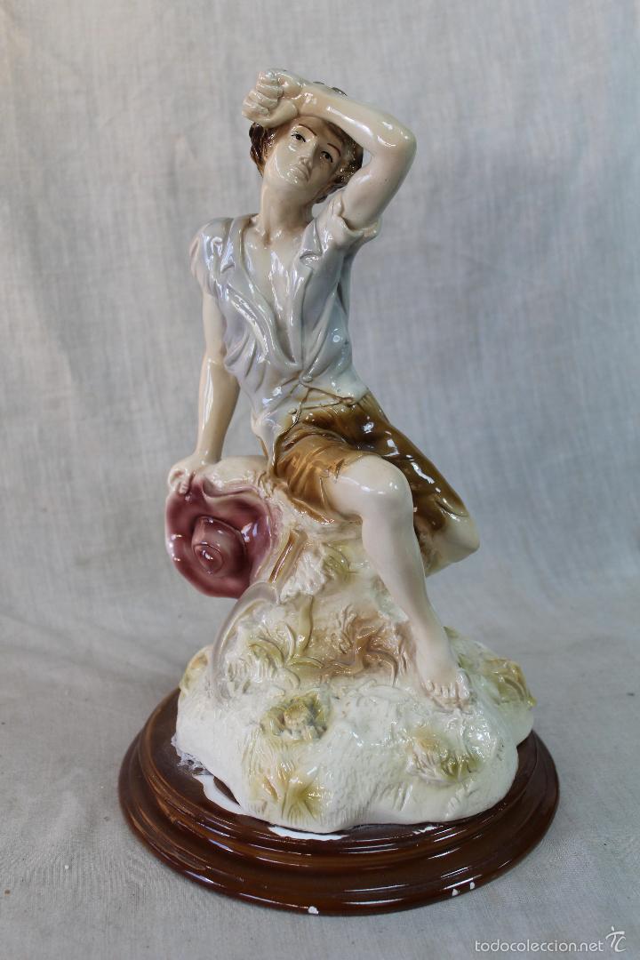 Antig&uuml;edades: FIGURA EN PORCELANA - Foto 2