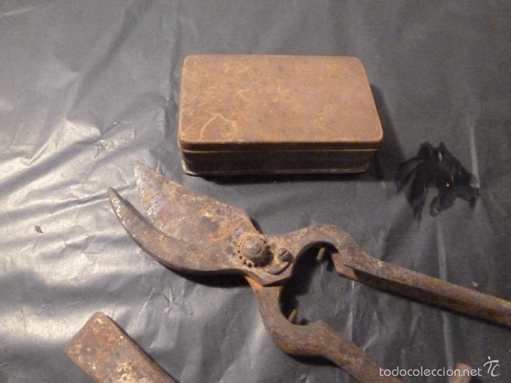 Antig&uuml;edades: juego de herramientas - Foto 2