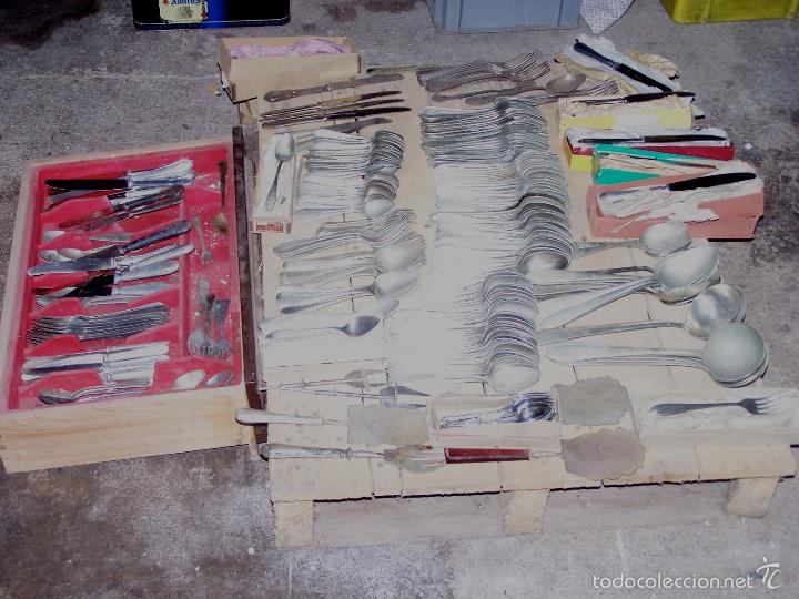 Antig&uuml;edades: GRAN LOTE 380 CUBIERTOS ALPACA - Foto 2