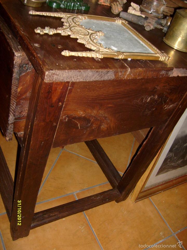 Antig&uuml;edades: Mesa r&uacute;stica muy maciza - Foto 3
