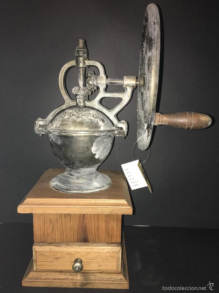 Antiques: MOLINILLO DE CAF&Eacute;