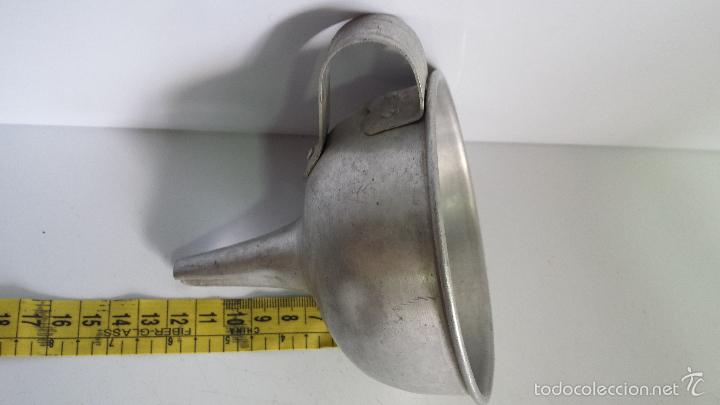 Antig&uuml;edades: ANTIGUO EMBUDO DE ALUMINIO 11CM. - Foto 4