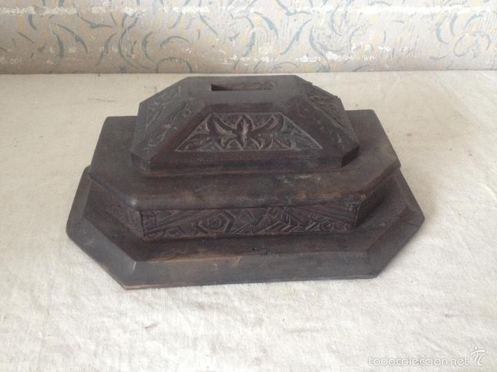 Antig&uuml;edades: PEANA MADERA NEGRA TALLADA - Foto 3