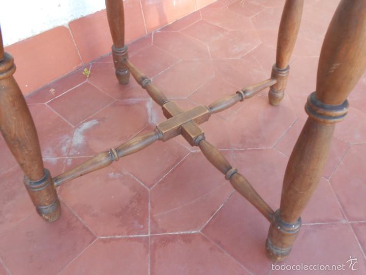 Antig&uuml;edades: Mesa de Madera -A&ntilde;os 50- - Foto 3