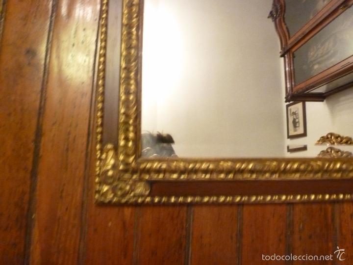 Antig&uuml;edades: espejo de madera dorado y marron - Foto 4