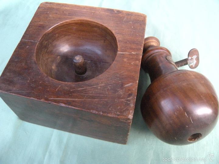 Antig&uuml;edades: RARA PIEZA DE MADERA MORTERO ? - Foto 3