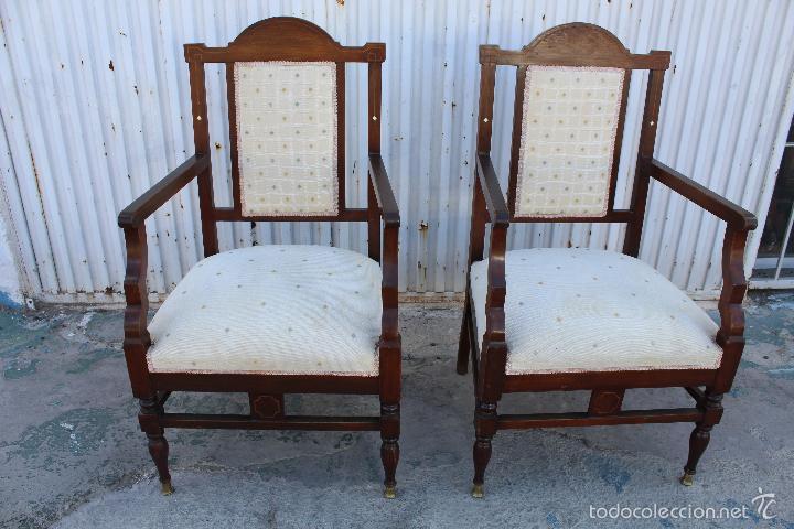 Antig&uuml;edades: PAREJA DE SILLONES EN MADERA CON MARQUETERIA - Foto 1