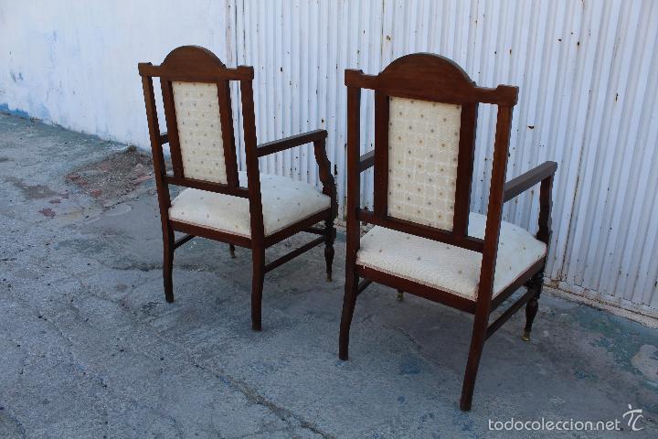 Antig&uuml;edades: PAREJA DE SILLONES EN MADERA CON MARQUETERIA - Foto 2