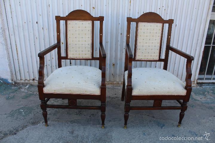 Antig&uuml;edades: PAREJA DE SILLONES EN MADERA CON MARQUETERIA - Foto 3