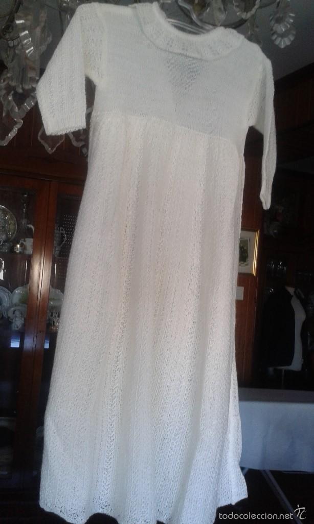 Antig&uuml;edades: VESTIDO DE BEB&Eacute; DE PUNTO. - Foto 2