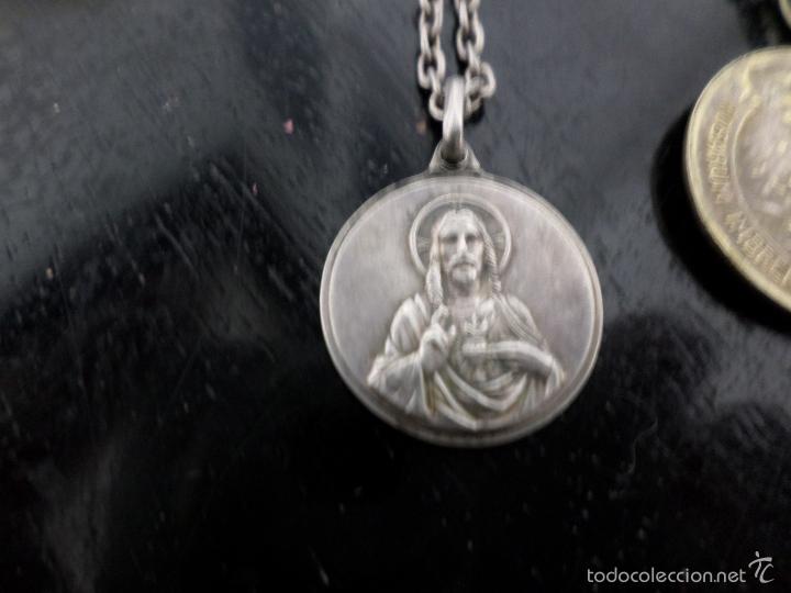 Antig&uuml;edades: MEDALLAS CON SUS CADENAS - Foto 5