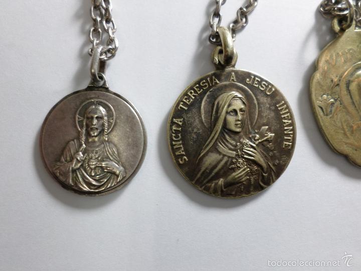 Antig&uuml;edades: MEDALLAS CON SUS CADENAS - Foto 13