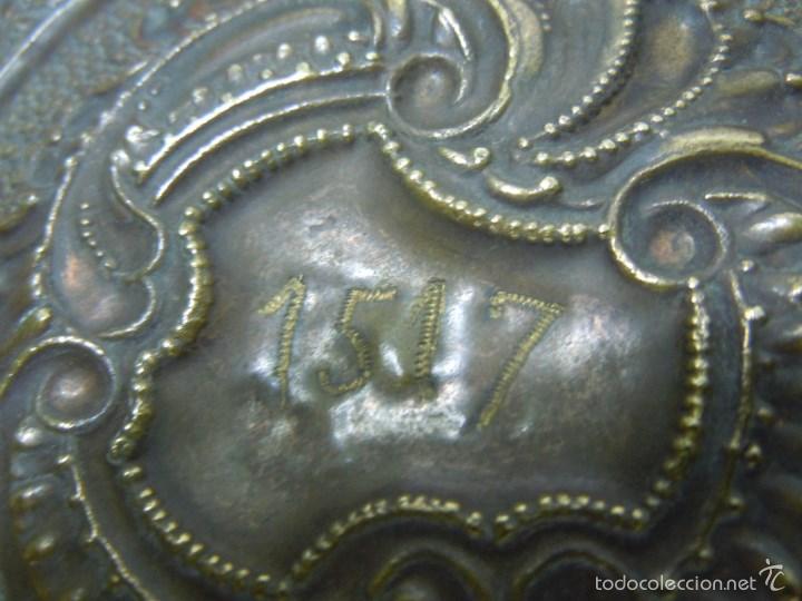 Antig&uuml;edades: BANDEJA PEQUE&Ntilde;A DE LAT&Oacute;N - Foto 8
