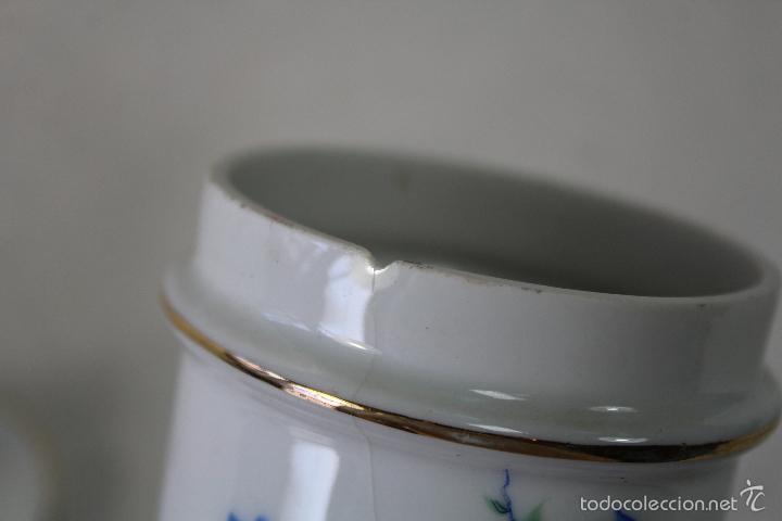 Antig&uuml;edades: albarelo en porcelana - Foto 3