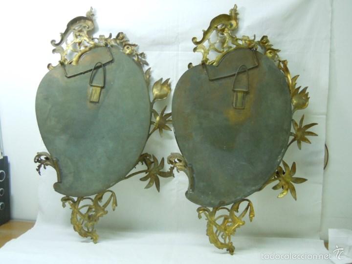 Antig&uuml;edades: PAR DE CORNUCOPIAS EN BRONCE. S. XIX. - Foto 2