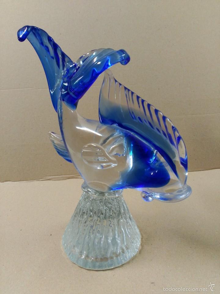 Antig&uuml;edades: Pez en cristal de murano azul - Foto 2