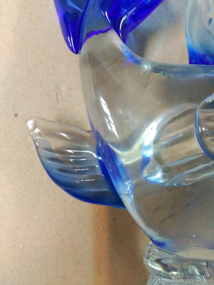 Antig&uuml;edades: Pez en cristal de murano azul - Foto 9
