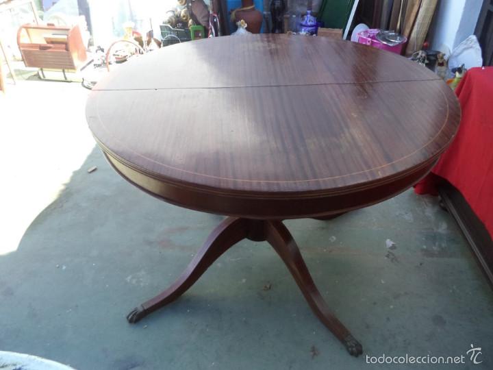 Antig&uuml;edades: mesa de comedor de madera - Foto 1