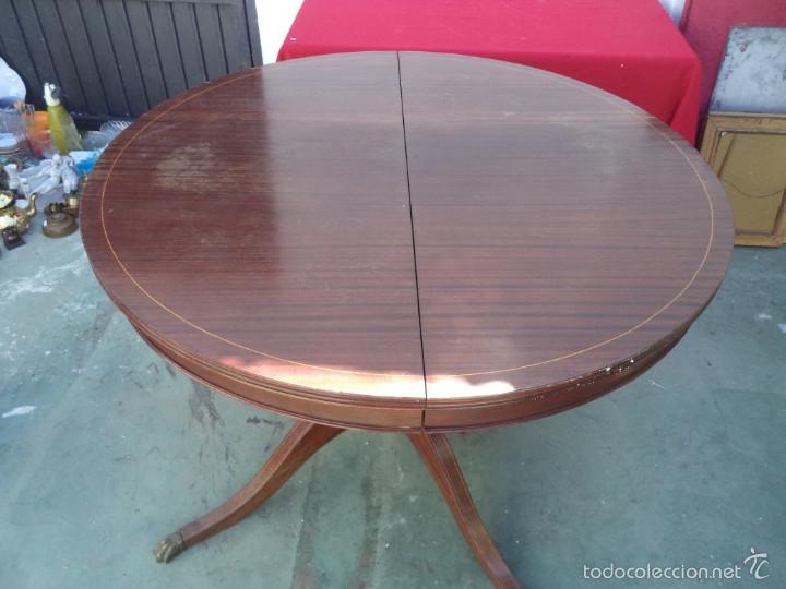 Antig&uuml;edades: mesa de comedor de madera - Foto 2