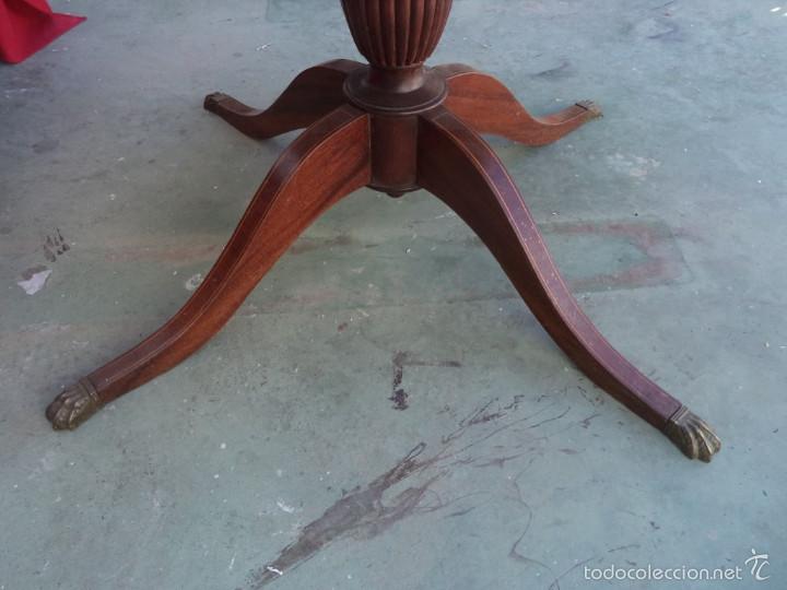 Antig&uuml;edades: mesa de comedor de madera - Foto 4