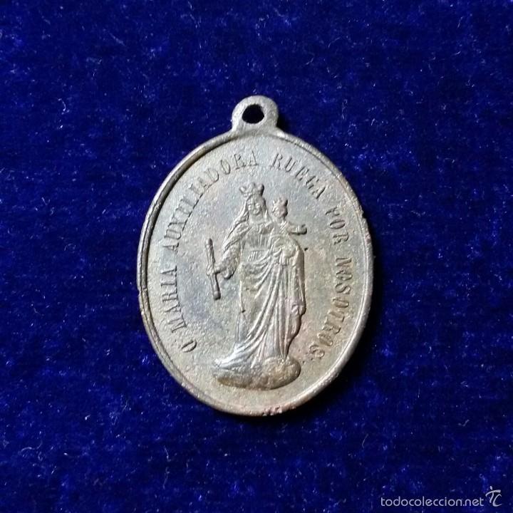 Antig&uuml;edades: Medalla de la virgen de la candela - Foto 1