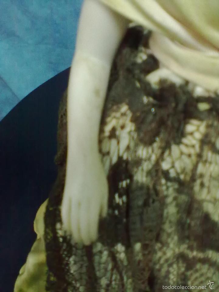 Antig&uuml;edades: MU&Ntilde;ECA PANTALLA LAMPARA PARA RESTAURAR. - Foto 3