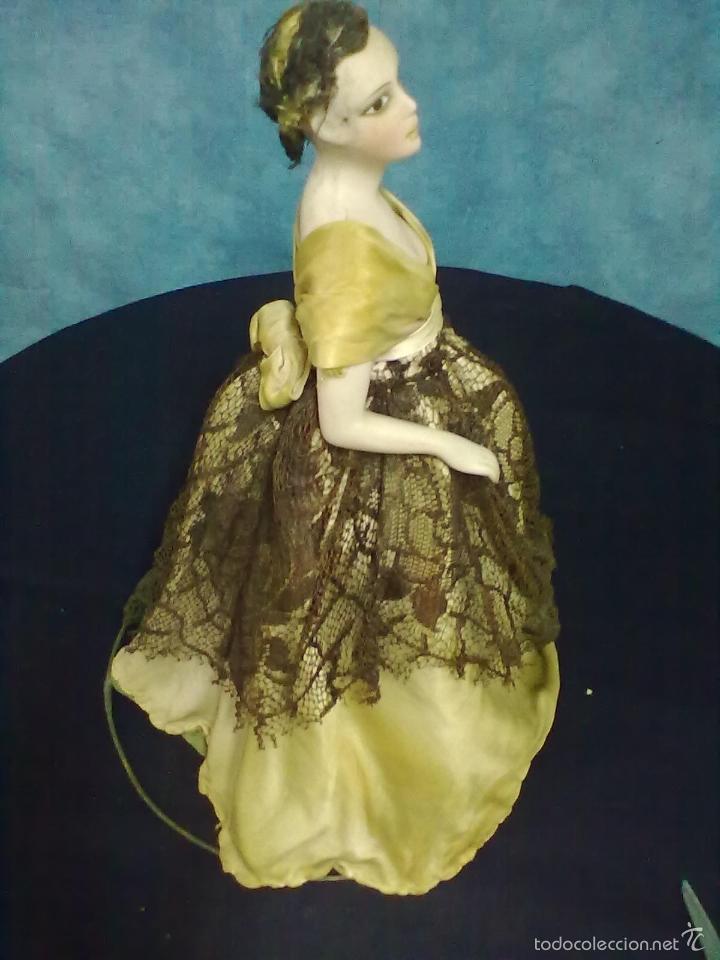 Antig&uuml;edades: MU&Ntilde;ECA PANTALLA LAMPARA PARA RESTAURAR. - Foto 7