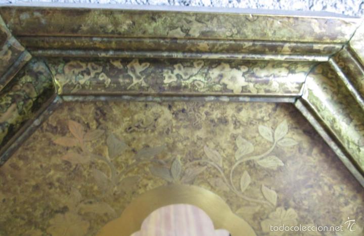 Antig&uuml;edades: MARCO ESPEJO tipo &aacute;rabe - De lat&oacute;n - Foto 2