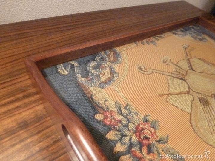 Antig&uuml;edades: bandeja para servir tela madera - Foto 5