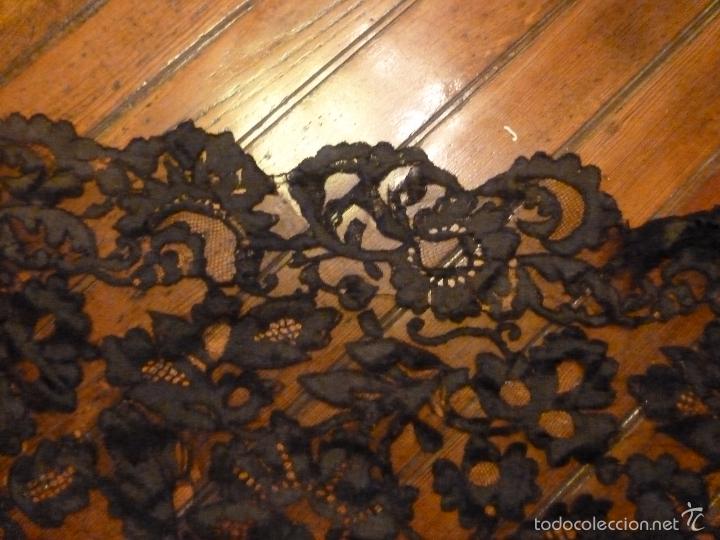Antig&uuml;edades: mantilla negra - Foto 3