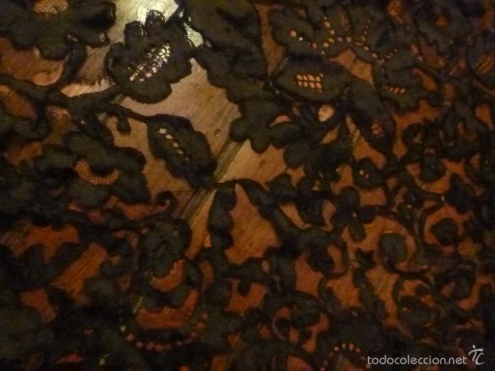 Antig&uuml;edades: mantilla negra - Foto 8