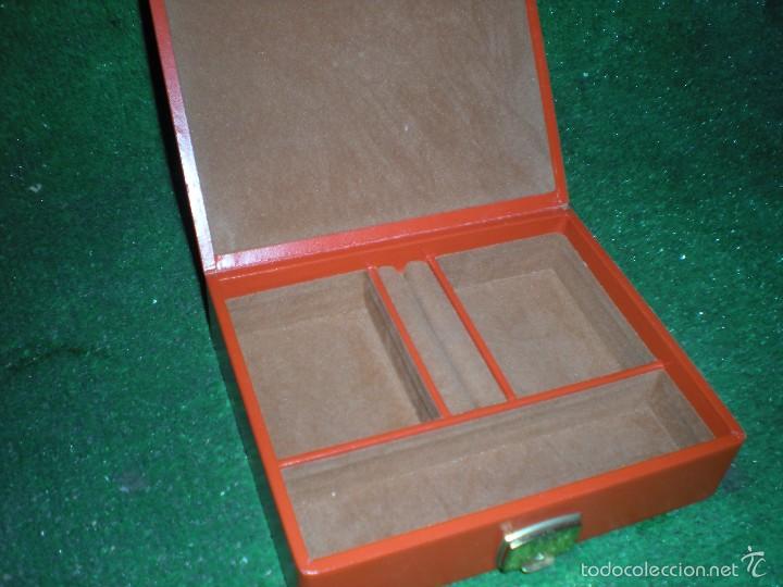 Antig&uuml;edades: JOYERO COLOR NARANJA 18x15cm