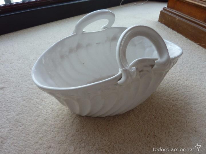 Antig&uuml;edades: CESTA DE PORCELANA. MANISES. - Foto 3