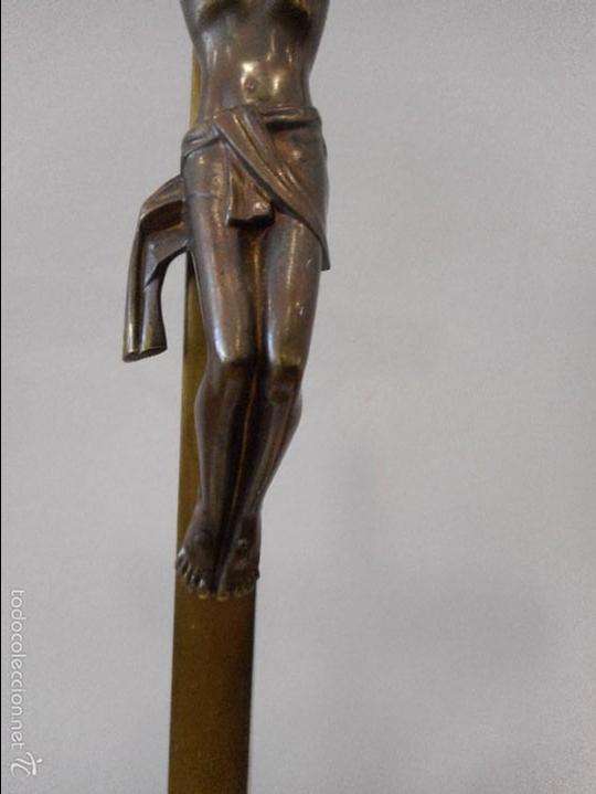 Antig&uuml;edades: Crucifijo de bronce - Foto 3