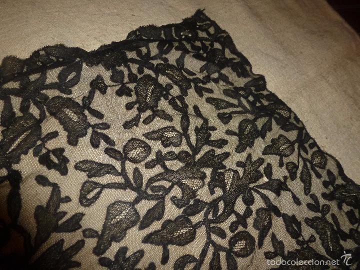 Antig&uuml;edades: mantilla negra - Foto 5