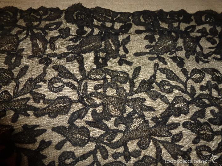 Antig&uuml;edades: mantilla negra - Foto 6