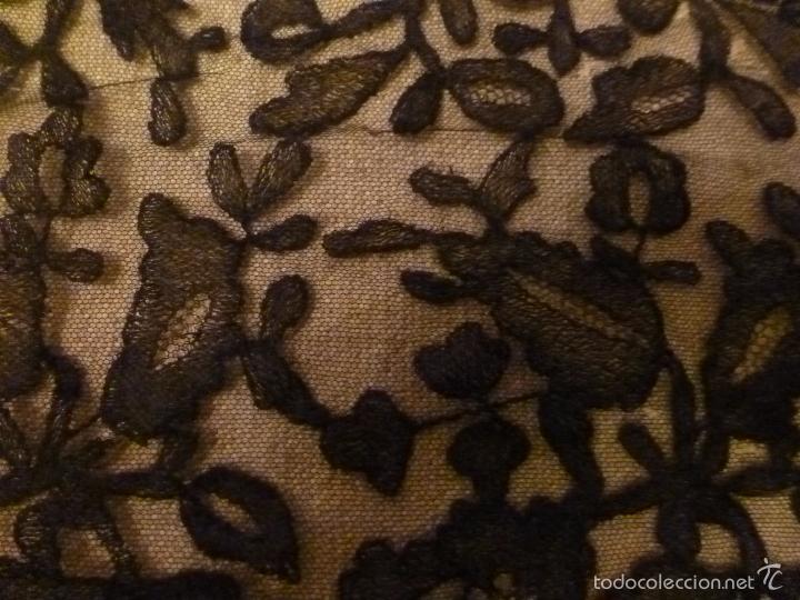 Antig&uuml;edades: mantilla negra - Foto 8