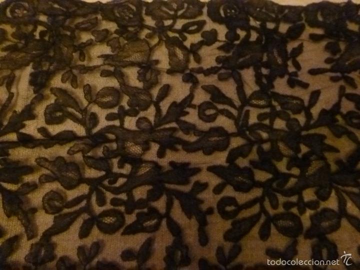 Antig&uuml;edades: mantilla negra - Foto 9